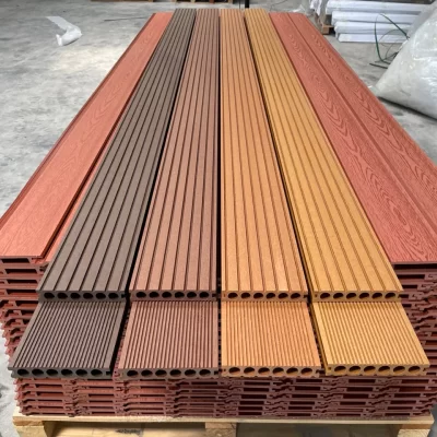 Kho sàn gỗ nhựa ngoài trời tại TP.HCM